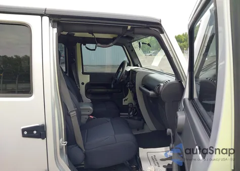 2009 Jeep Wrangler Unlimited X from USA, damaged, VIN 1J4GA39109L729906